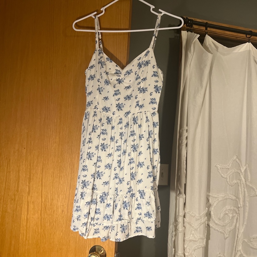 womens hollister dress